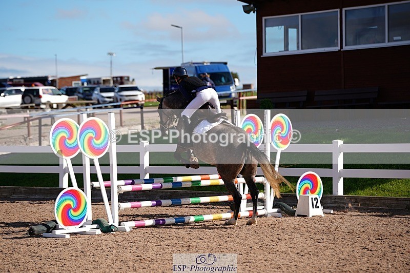 250921-112832-02696 - Cls 21+22 Club and Schools 70cm