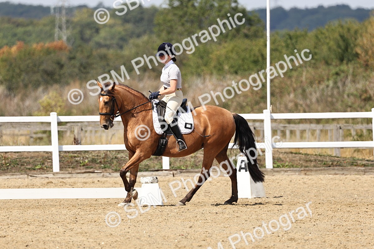 SBM_018649 - Class 16 - Novice 5 - 12.08-13.11