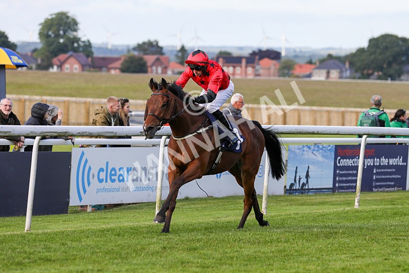 180624-Race 3-Sunny Orange-7867 - Race 3