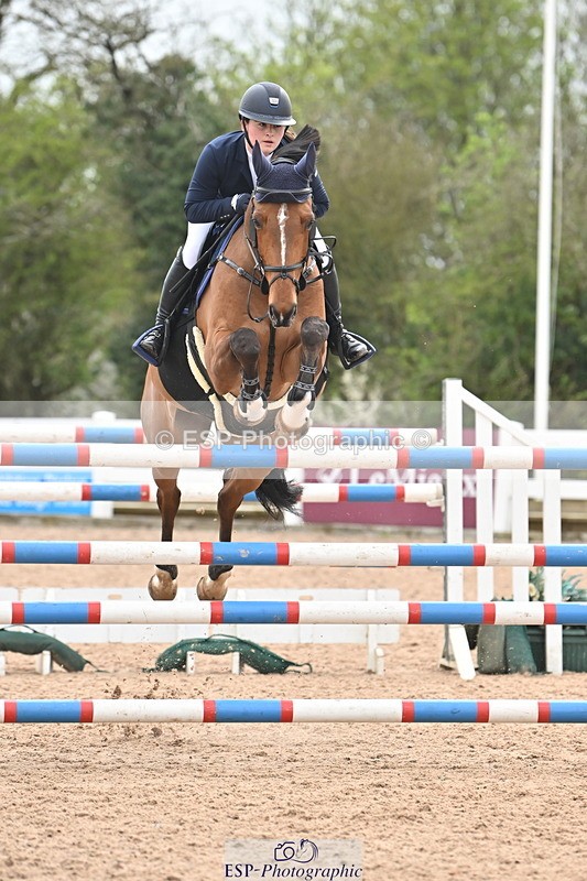 240406A-161025-04356 - Cls 17 National 1.30m Open