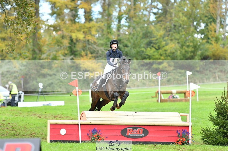 251025A-133952-20064 - F-428-Jemima.Wilson