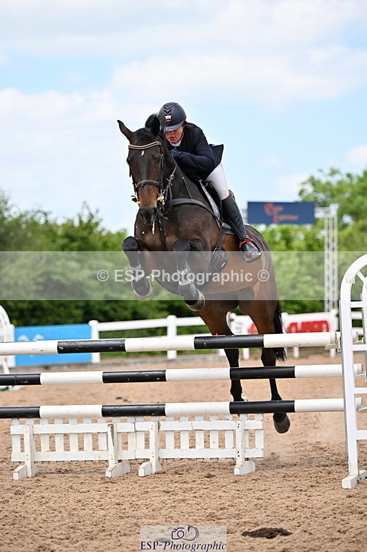 240605A-132602-00549 - Cls 3 Snr 1.05m Open