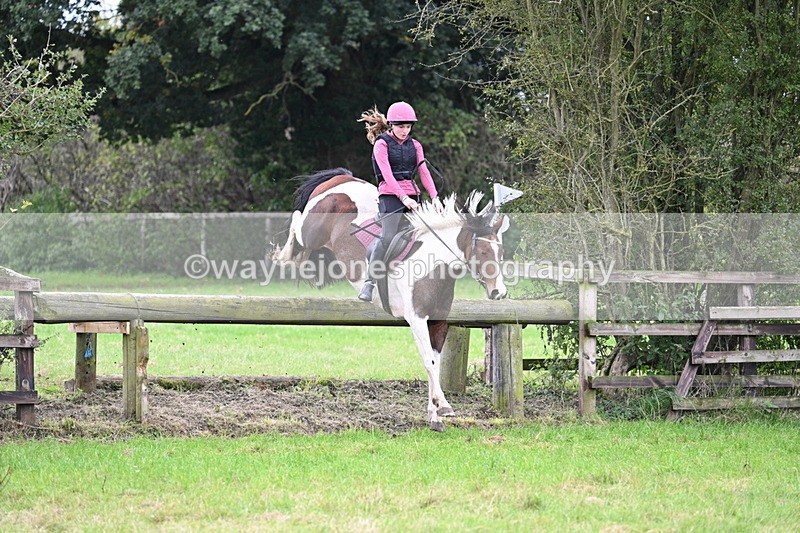 WJ7_1125 - Time at Photographer 12:35 to 13:04