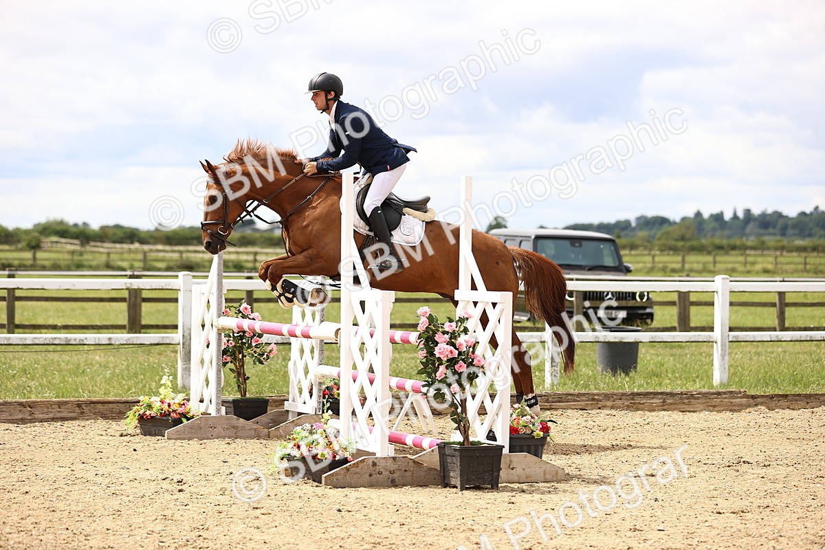 SBM_006672 - Class 17 - Senior Discovery -1.00m