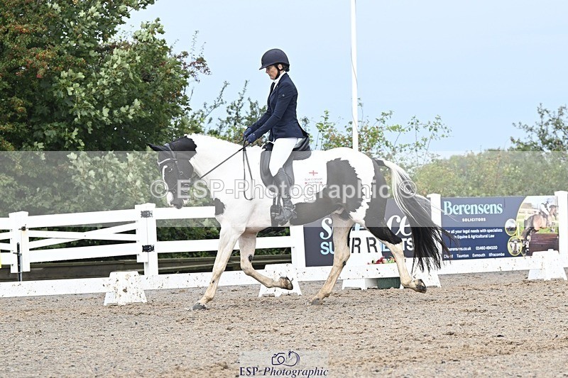 250907-111709-06586 - 077-Sarah.WallDerryroane.Lad