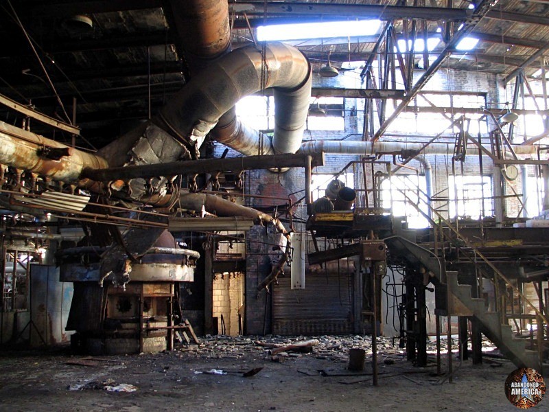 Fostoria Glass Company (Moundsville, WV) Wormlike