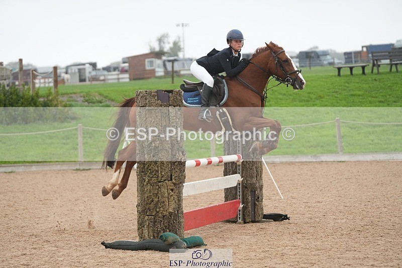 250920-115252-00820 - Cls 9 Pony Newcomers and 1m