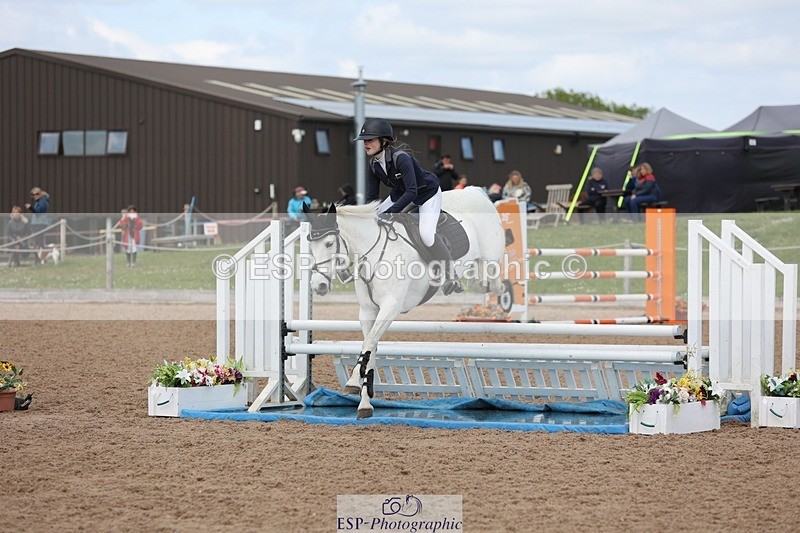 250504-124308-02550 - Cls 5 Pony Foxhunter and 1.10m Open