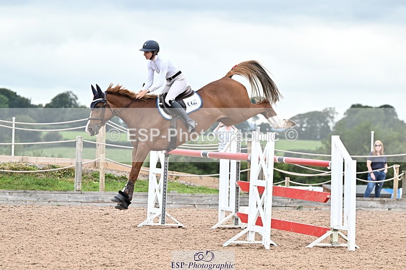 240828A-172012-01519 - Cls 6 National 1.30m and 1.40m