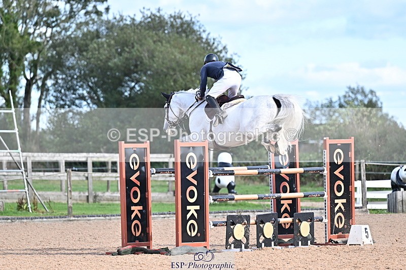 260923B-160853-01109 - Cls 7ab National 1.30m & 1.40m Open