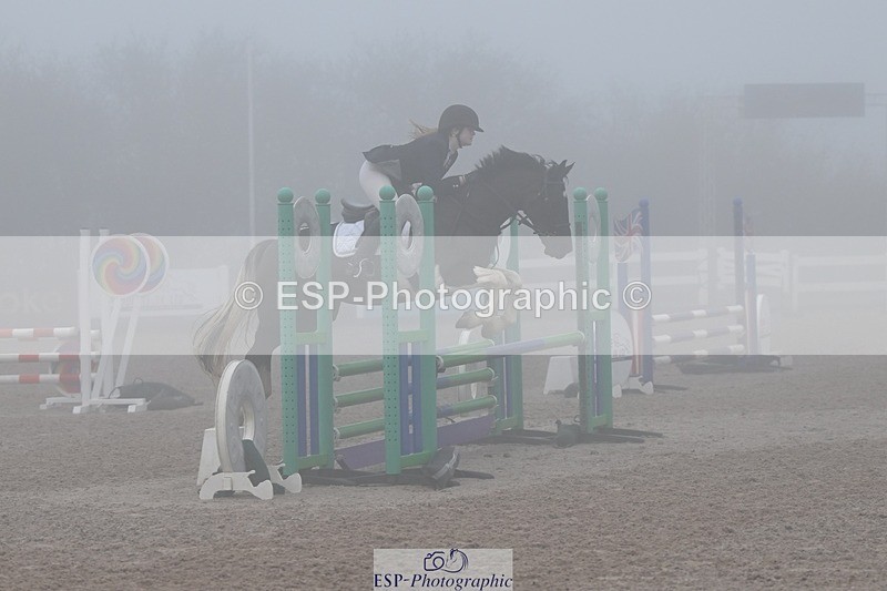 251115-102039-00103 - Cls 5 Pony British Novice and 80cm Open