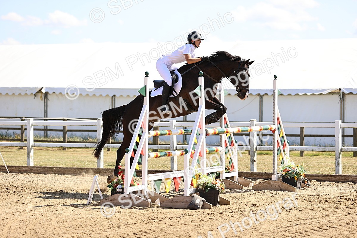 SBM_015441 - Class 16 - Senior foxhunter - 1.20m Open