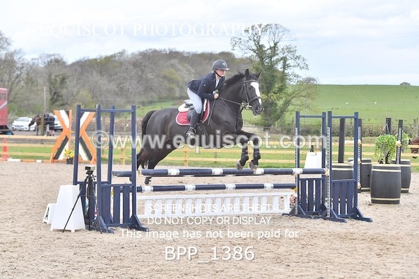 BPP_1386 - CLASS 15 SAT Senior BritiNovice/ 90cm Open