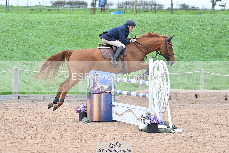 231013A-150152-02878 - Cls 9 Foxhunter & 1.20m Open