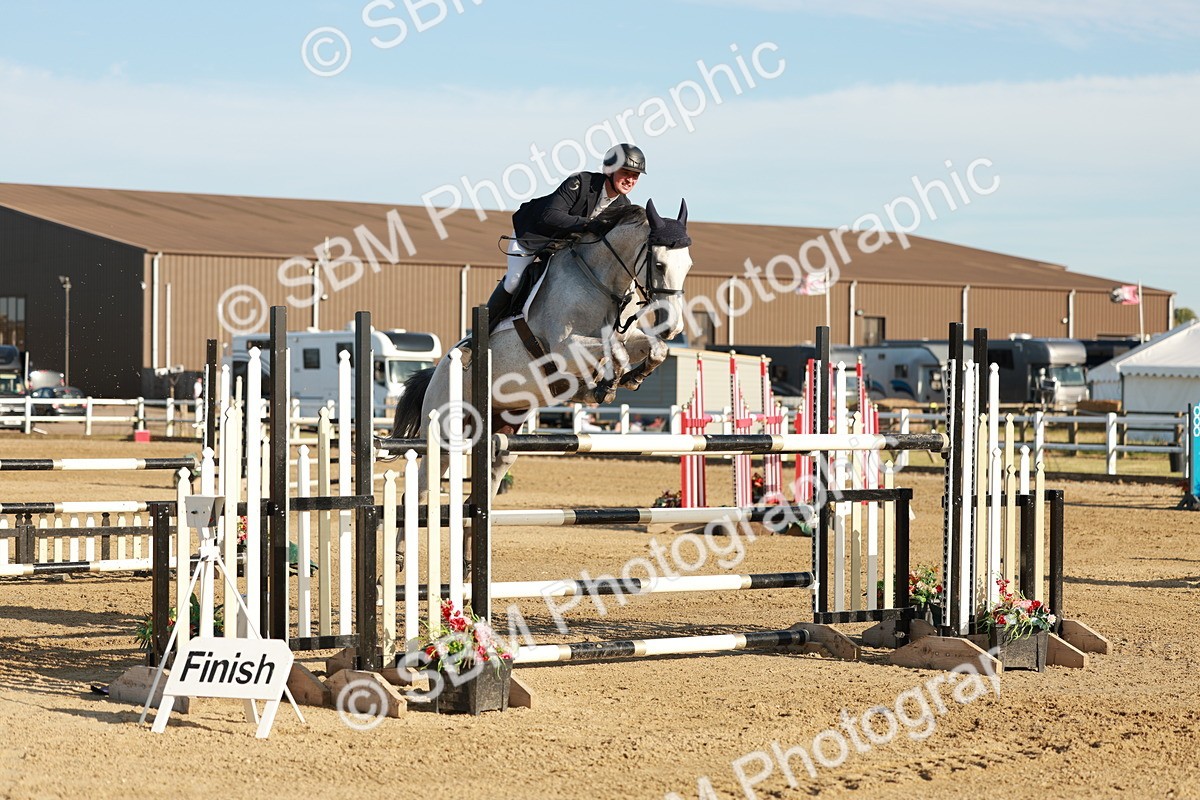 SBM_008895 - Class 6 - National 1.30m 1.40m Open Handicap