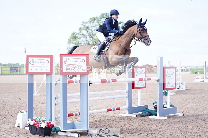 240802A-110616-03719 - Cls 16 Snr 1.20m Open