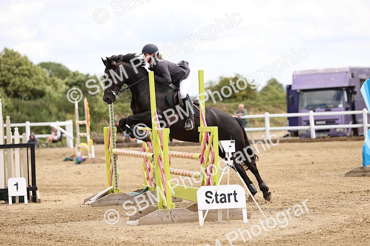 SBM_007973 - Class 3 - 90cm showjumping