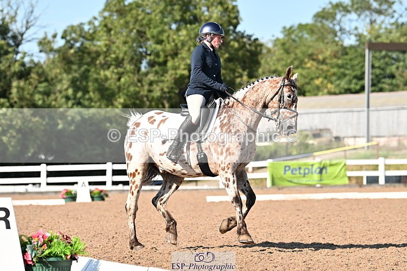 240816A-165838-06318 - 164-Emma.jane.Brown-JUBILEE.HARVEST