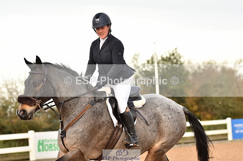 231122A-100554-00004 - Cls 1 British Novice & 90cm Open