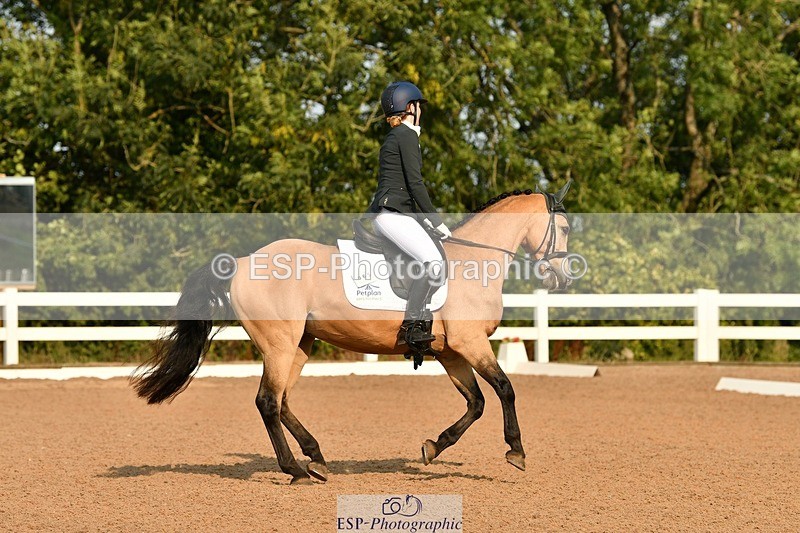 250817-091011-06791 - 065-Nicky.TurriffMyshall.Robby