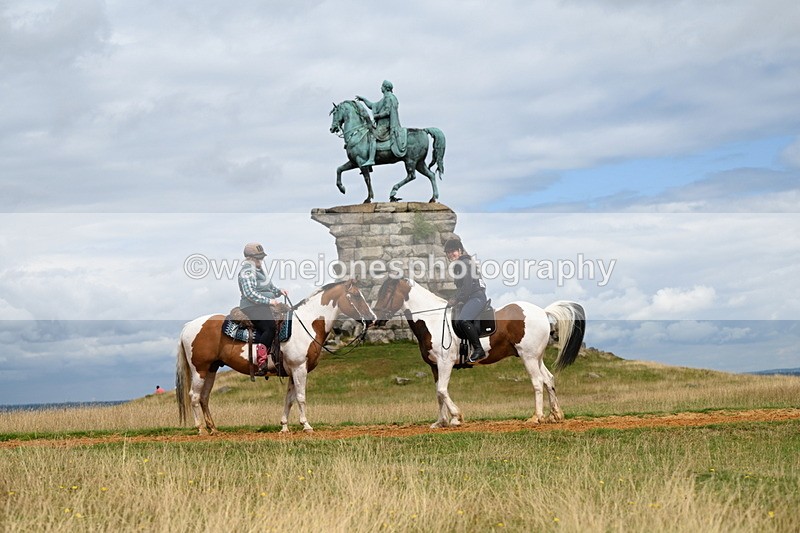 DSC_6868 - Time at Statue 12:45 to 13:15