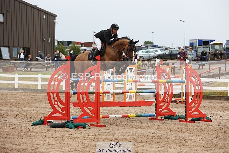 250717-153725-06568 - Cls 1, 3 Star Small Tour 14.30 to End