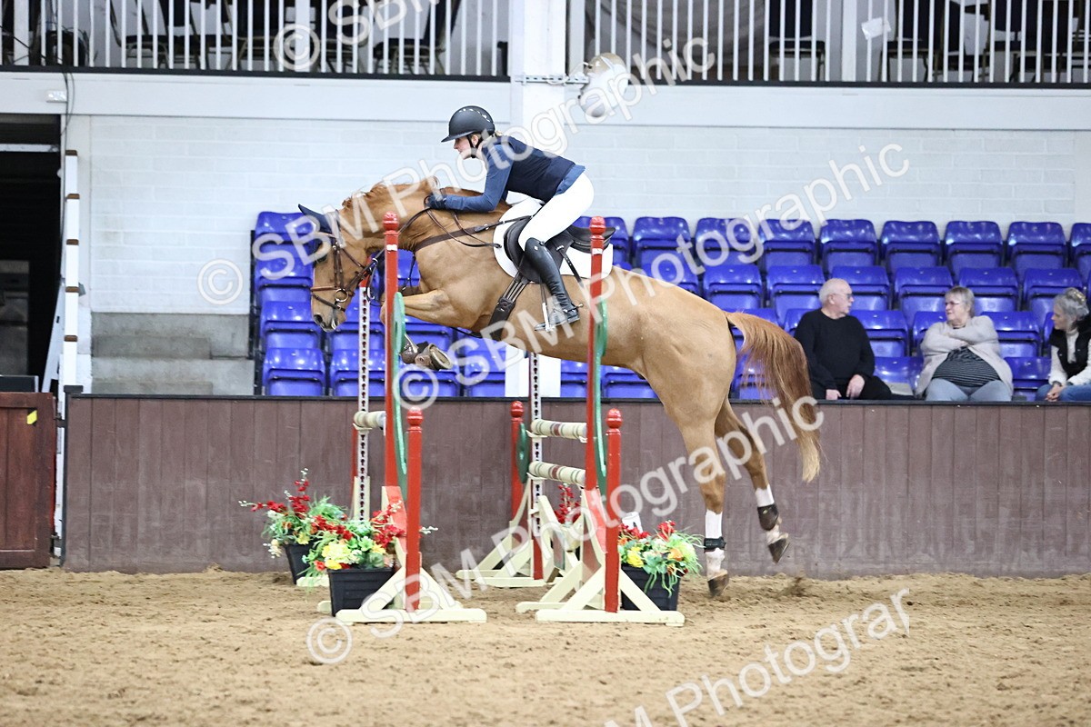 SBM_001944 - Class 4 - Senior Newcomers - 1.10m Open
