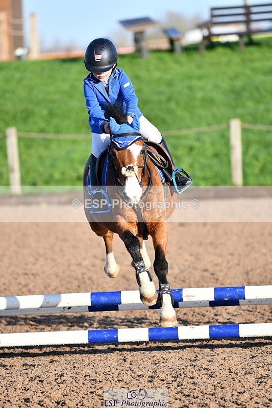 241026A-091412-00399 - SAT Cls 19 Clear Round 50cm