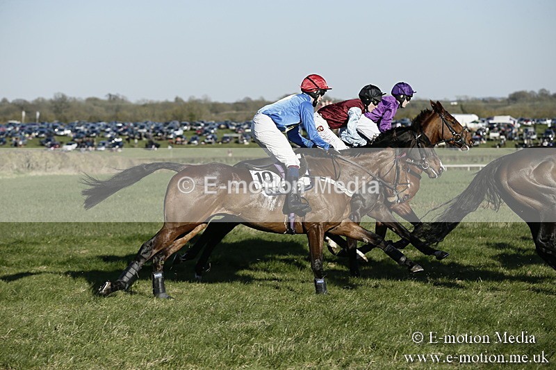 PtP 250317 467 - V.W.H. Hunt Point-to-Point Siddington 25/03/17