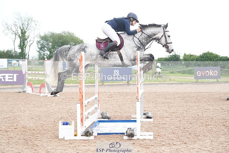 260508-100041-04756 - Cls 12 Snr Foxhunter