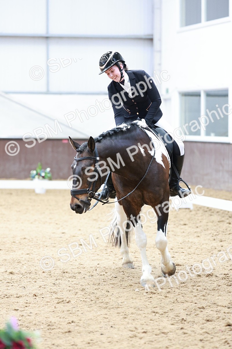 SBM_008842 - Class 6b - Novice 6 - 11.02-12.19