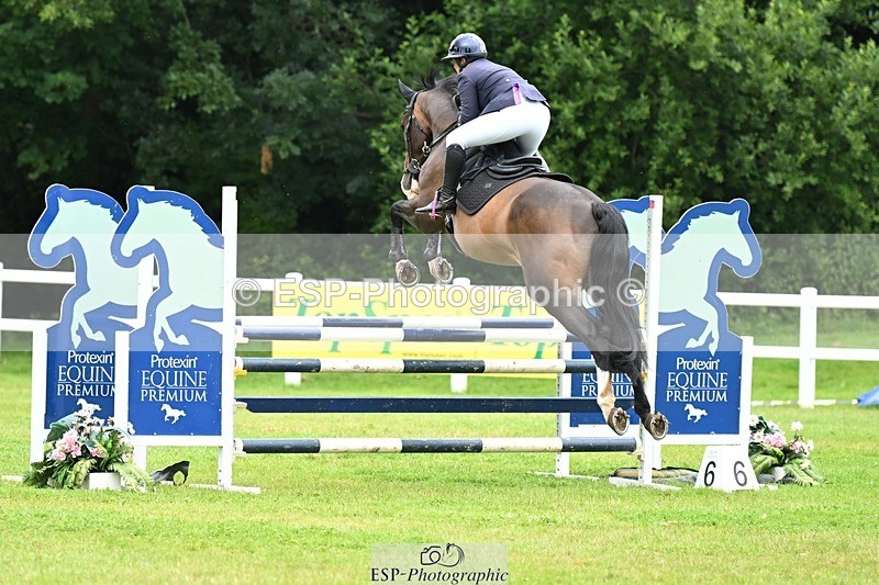 240712-143002-34270 - Cls 132 5 Yr Old Qu