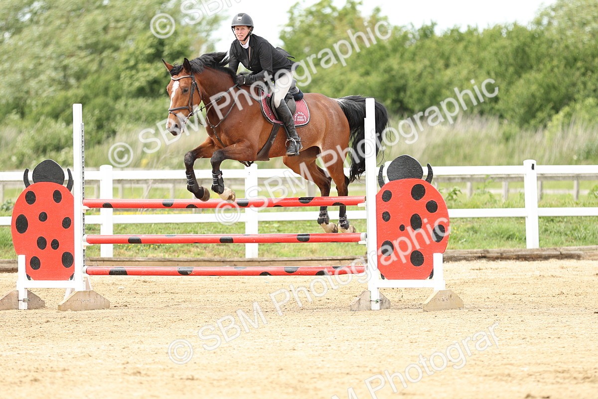 SBM_000940 - Class 4 - Senior Newcomers - 1.10m