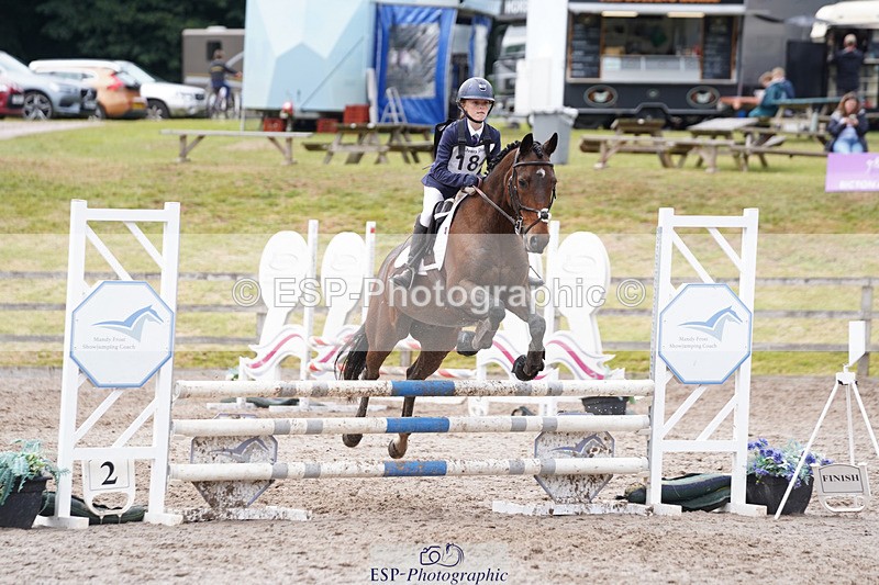 240824X-122900-24080 - 80cm Round 1 12.00 to 13.00