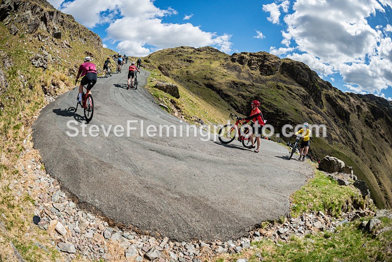 142341 - Hardknott Hairpin 14.00 - 15.00