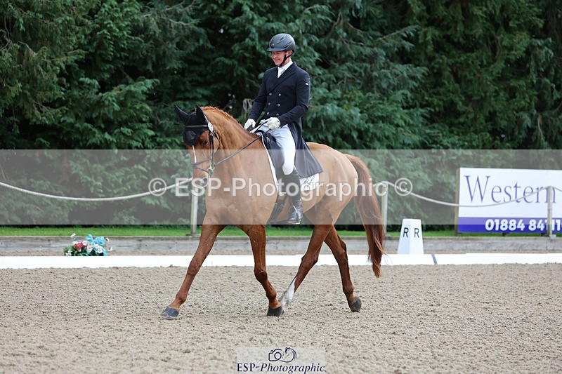 241024-115128-01924 - 054-Matthew.Heath-DASSETT.VENTURE