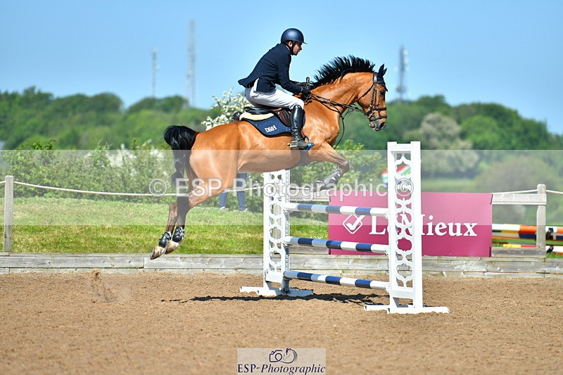 230526A-102520-01262 - Cls 2 Newcomers