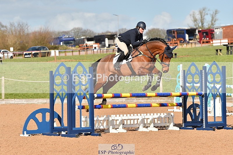 240306A-140722-01568 - Cls 4 Newcomers and 1.10m Open