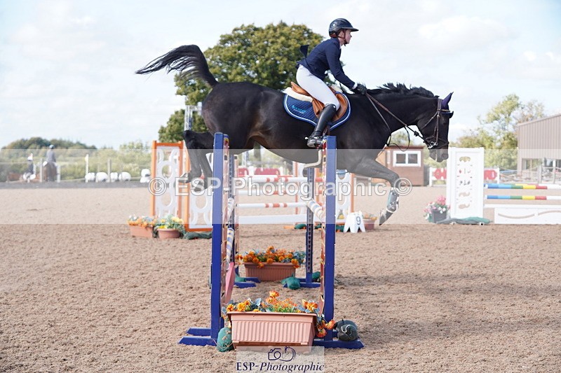 241005A-141448-04926 - SAT Cls 11 Snr Newc & 1.10m Open