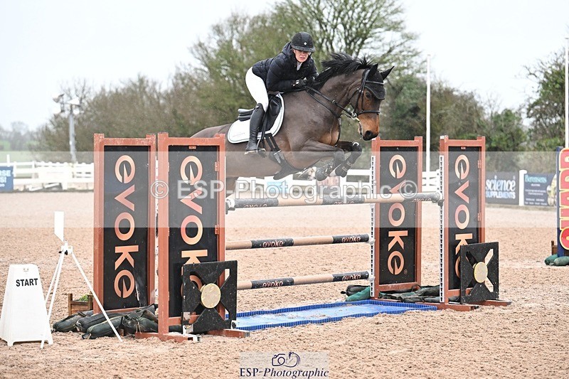 260130-131213-00510 - Cls 6 Foxhunter and 1.20m Open