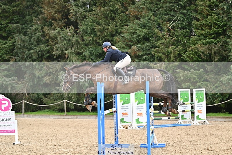 250321A-110201-00380 - Cls 3 Foxhunter and 1.20m Open