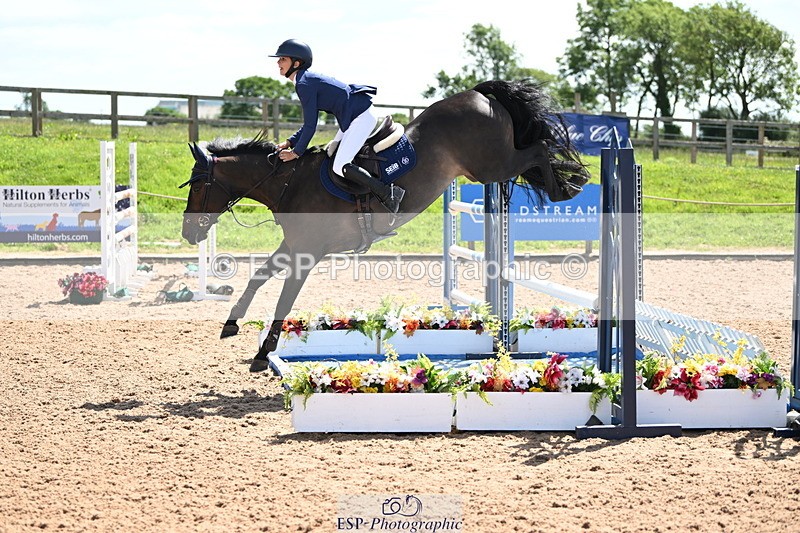 240629A-111425-04752 - Cls 9B 1.20m Open