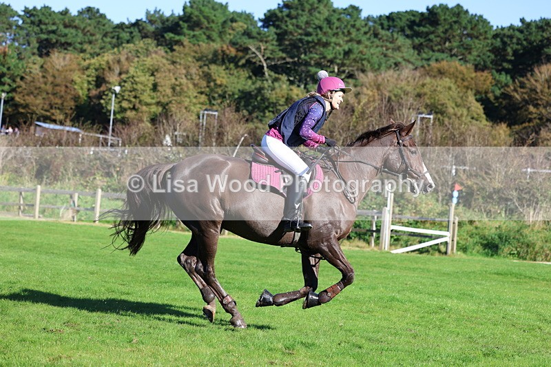 3E7A0868 - Sandra Hood