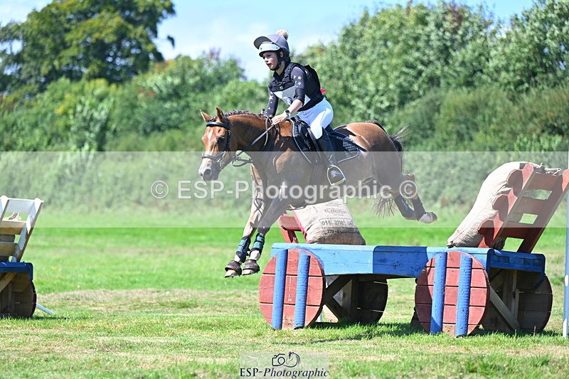 240811A-123543-03602 - 121-