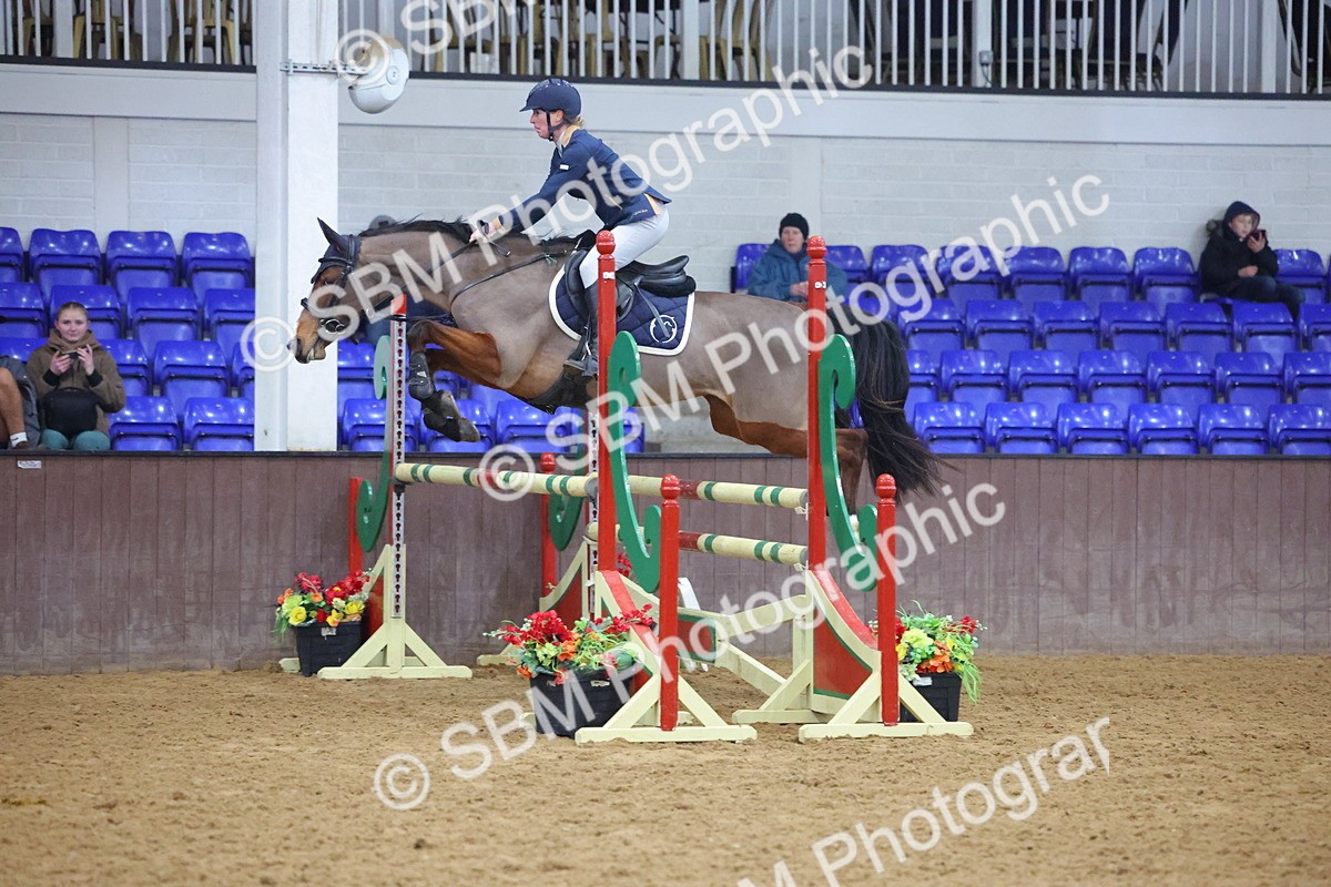 SBM_002020 - Class 15 - Senior Newcomers - First Round (1.10m)