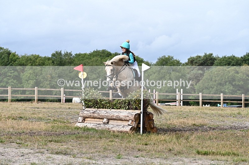 WJ6_0195 - XC Time 10:53 to 11:00