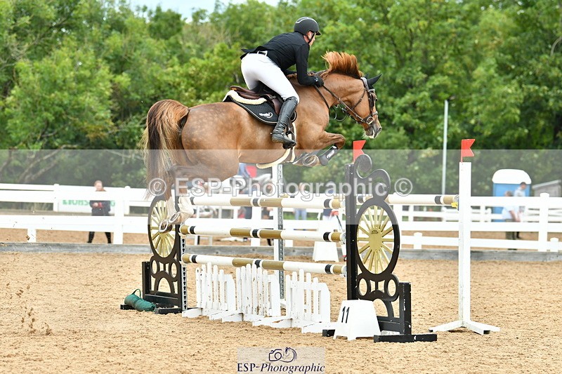 230721A-141643-06827 - Cls 22, 1 Star Gold 1.30m