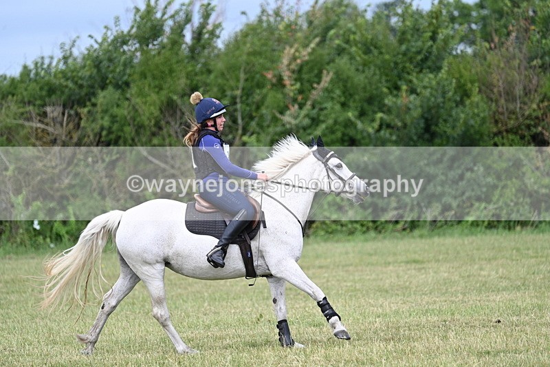 WJ7_5142 - 60cm XC Time 10:17 to 10:49