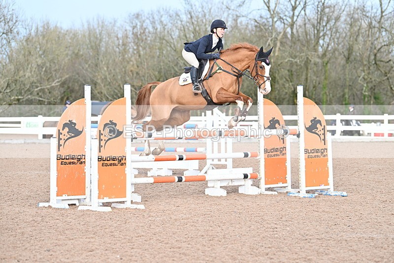 231208A-120717-00574 - Cls 5 Newcomers & 1.10m Open