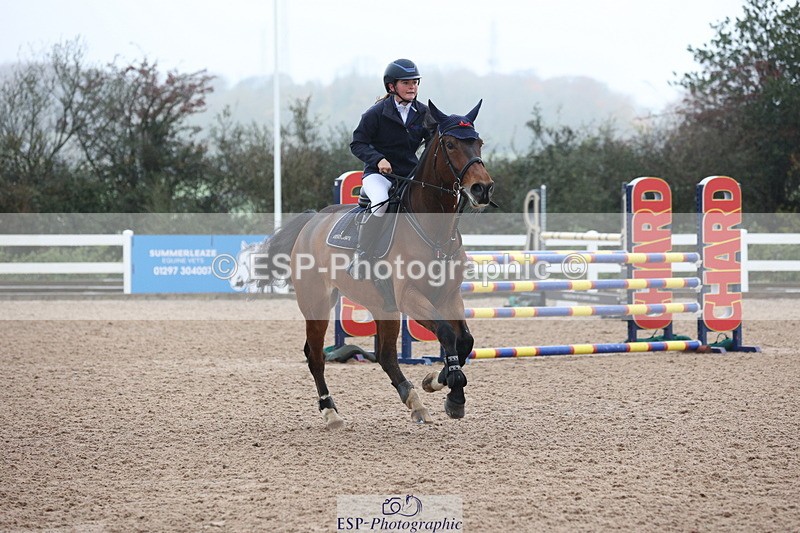 231112A-133210-04517 - Cls 20 Newcomers & 1.10m Open